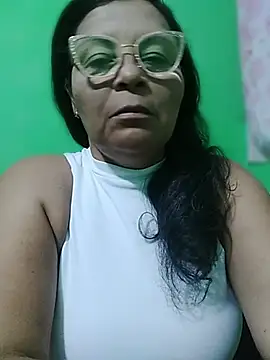 Amarantha25 Adlı Modelin Canlı XXX Sohbeti