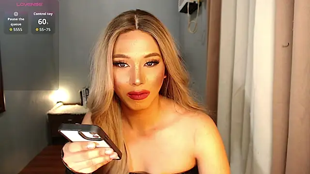 Olivia_slutt Show Webcam