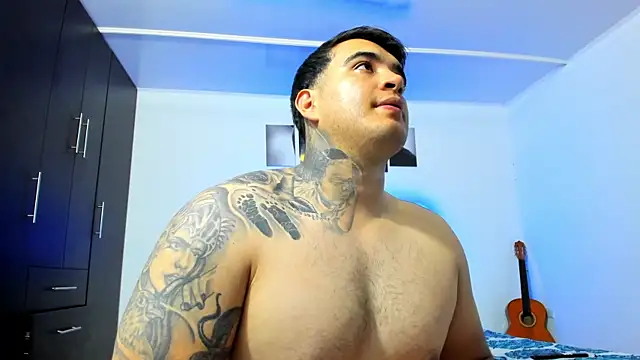 thiago__cp01's Webcam Show