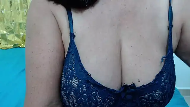 Chat XXX en directo de ElizabethMiler