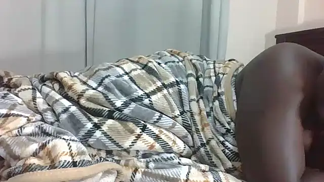 Chat XXX en directo de Huge_Bootybae