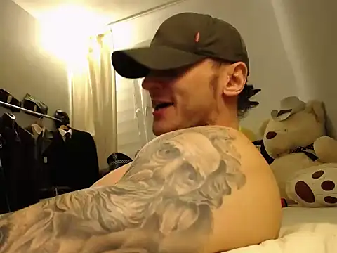 ballardbret's Webcam Show