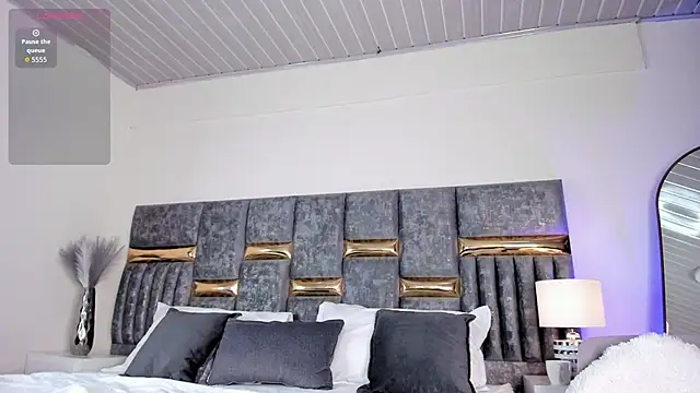 top_mary: онлайн-секс-чат