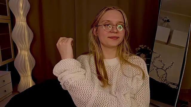 AlicaCohill Chat XXX in diretta