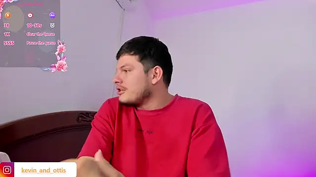 _Ottis_ Chat XXX in diretta