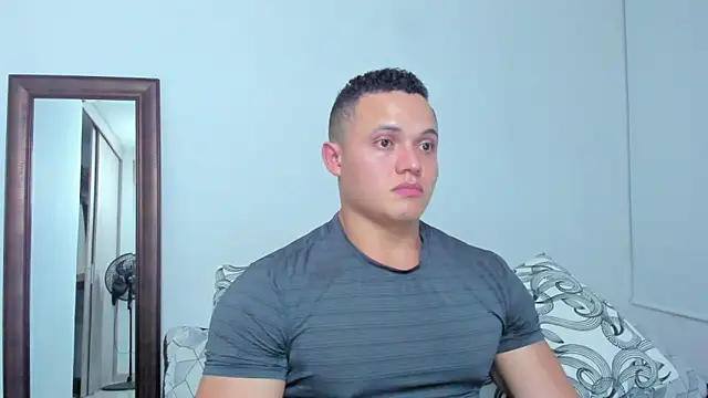 KingLevi01 Chat XXX in diretta