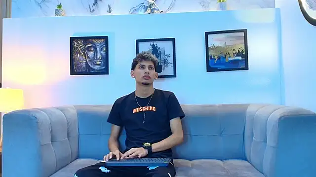 YOUNG_BOYS_HELL Chat XXX in diretta