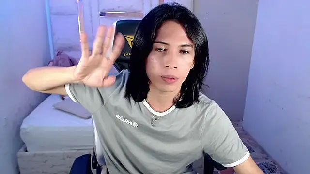 Larry_craft Chat XXX in diretta