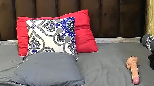 queensBetty Chat XXX live