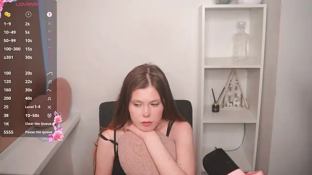 Živý XXX chat MarnieWootan