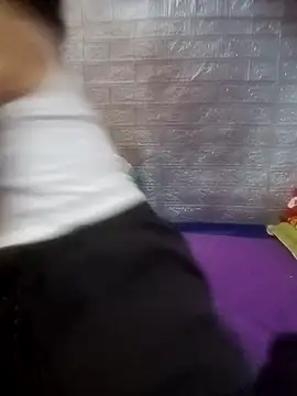 quanchatseex's Webcam Show