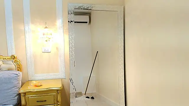 Chat XXX Live MayaBaker