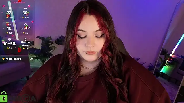 Mia_R0ss Chat XXX in diretta