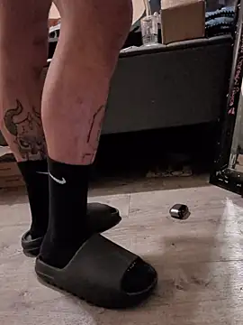 Chatroom XXX en direct de Cnutt310