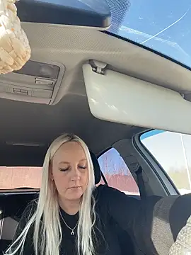 دردشة MerlinDave الجنسية المباشرة