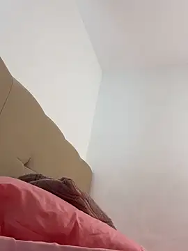 SHANNE____ Adlı Modelin Canlı XXX Sohbeti