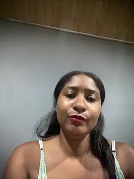 Berry_Bans' Live XXX Chat