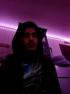 MeTazty294 élő XXX-chatje