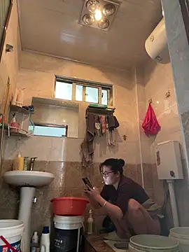 daaqnn: απευθείας συνομιλία ΧΧΧ