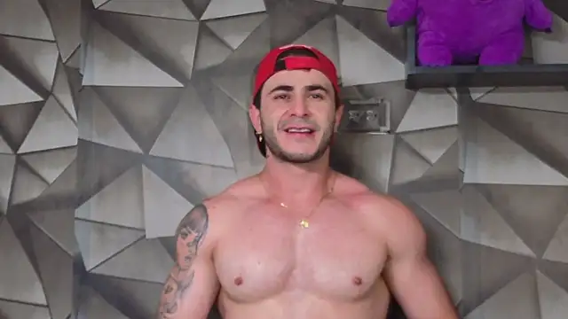 Latino_stud4u 网络视讯表演