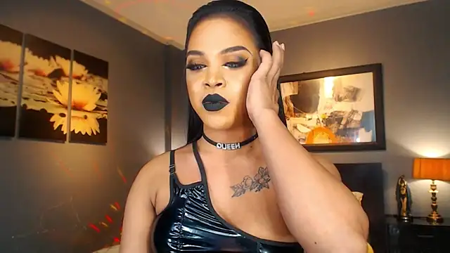 MarryQueen22 webcam show