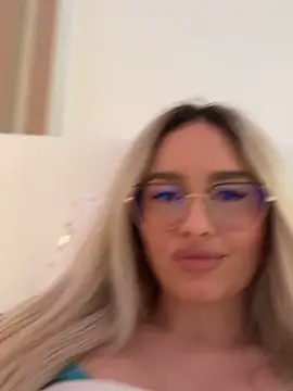 mollyxxx 即時 XXX 聊天