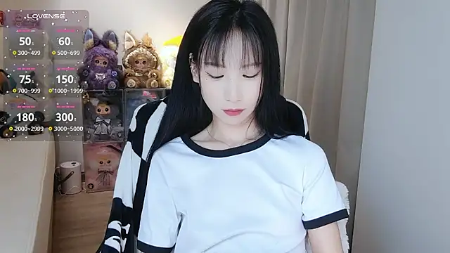 M-OTT_ live XXX chat