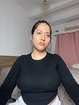 Nhefertary 即時 XXX 聊天