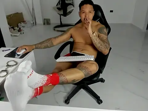 master_leather's Live XXX Chat