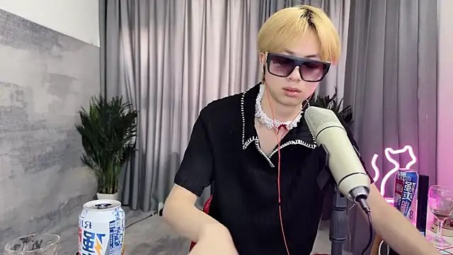 hafabvaのウェブカメラショー