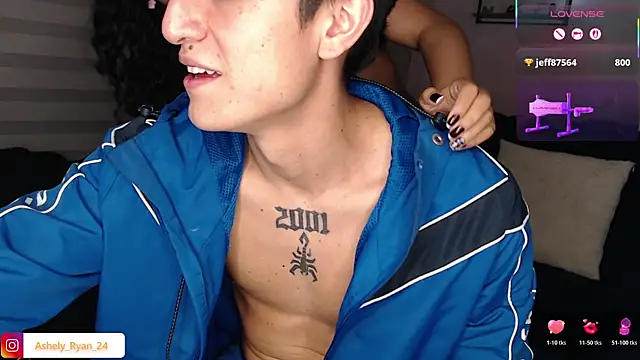 ashely_ryan24のライブXXXチャット