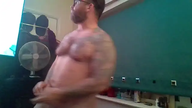 Pertunjukan Kamera Web Tattooednakedguy