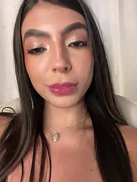 Ninaa_Rosee – Naživo XXX chat