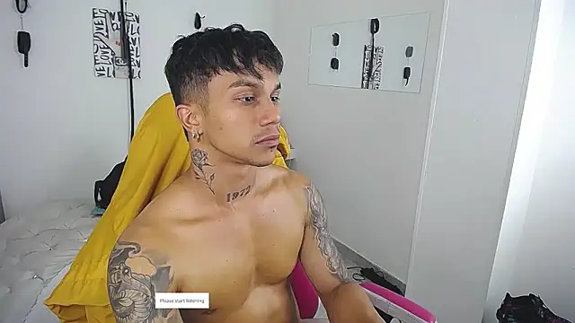 Show modela Leonard_Price na web-kameri