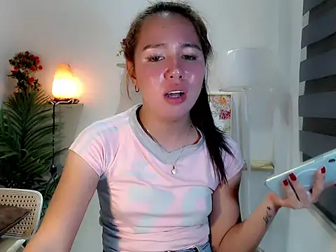 UrFantacy_kim Pertunjukan Webcam