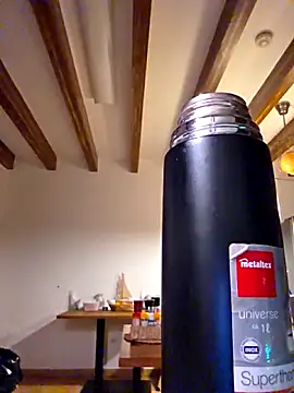 Živý XXX chat kylie_blck