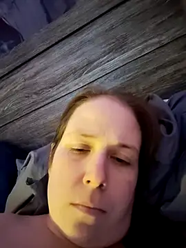 Вебкам-шоу 023thickandjuicy07