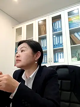 ialnuyoa_h Live XXX-Chat