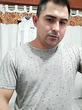 عرض كام Bradd_32