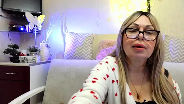 SusieNoreen Chat XXX live