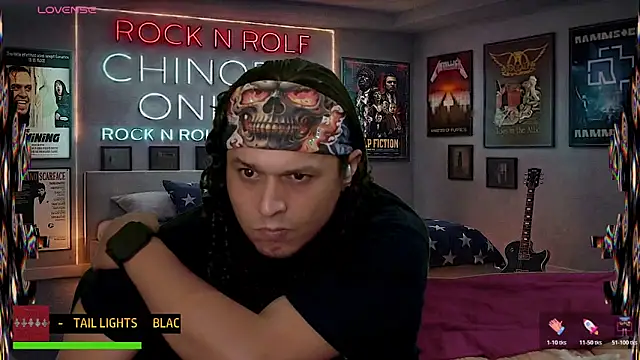 عرض كام chino_roz