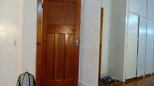 Czat XXX na żywo – Moreish-06