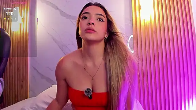 KYLIE_JONES6's Live XXX Chat