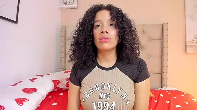 Chat +18 de vanesasexyhot21 ao vivo