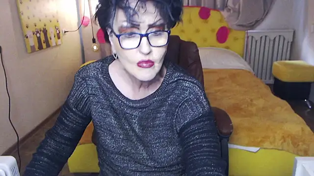 MasterLeila 即時 XXX 聊天