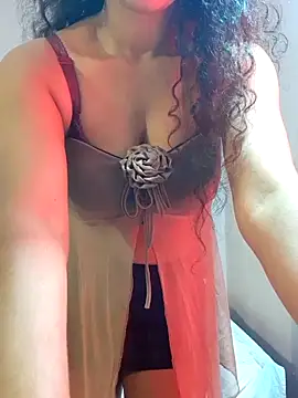 ChathuniのライブXXXチャット