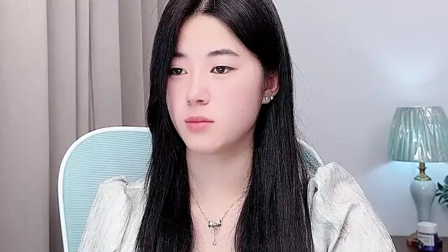 Nicole20266 现场XXX聊天