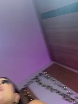 Show modela Saray-Kaia na web-kameri