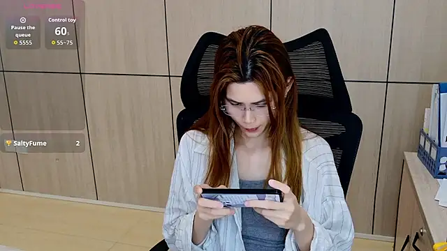 zhen-68 在線直播表演