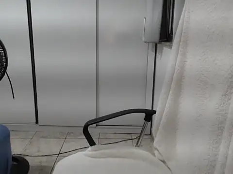 Chat +18 de GiMilf ao vivo